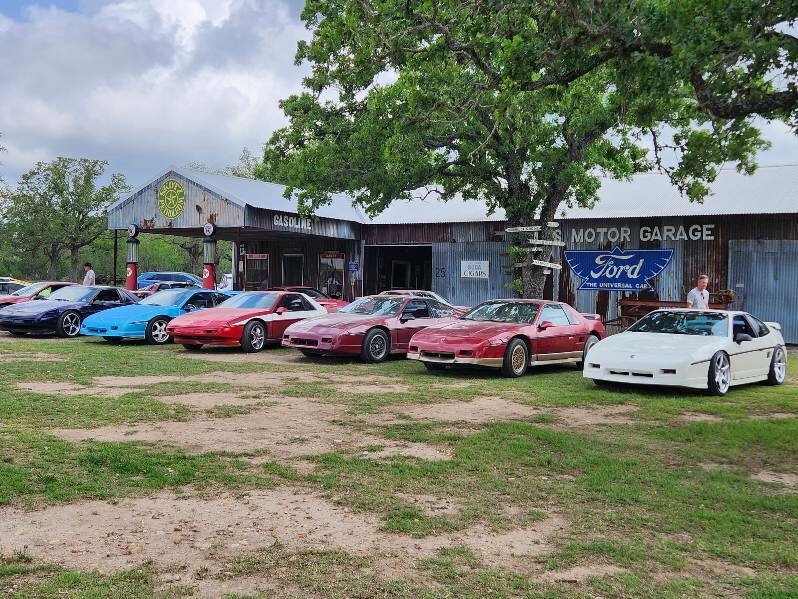 Fiero Roundup attendees stayed at the Days Inn and Holiday Inn Express in Gonzales and dined at GG’s and La Bella Tavola. They also visited the Gonzales Memorial Museum, the Pioneer Flight Museum in Kingsbury, the Power Plant Texas Bar & Grill and the Sebastapol House historic site in Seguin. They also went to the First Shot monument in Cost.