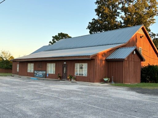 Delta Grocery opened at 8594 U.S. 98, Fairhope, in the old Blue Marlin building. / Melanie LeCroy, GCM Contributor