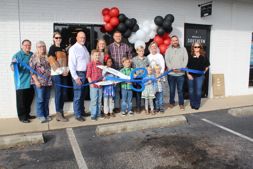 Southern Vines Home Store in Robertsdale hosted a ribbon cutting on Tuesday, Dec. 14 with officials from the city of Robertsdale and the Central Baldwin Chamber of Commerce.