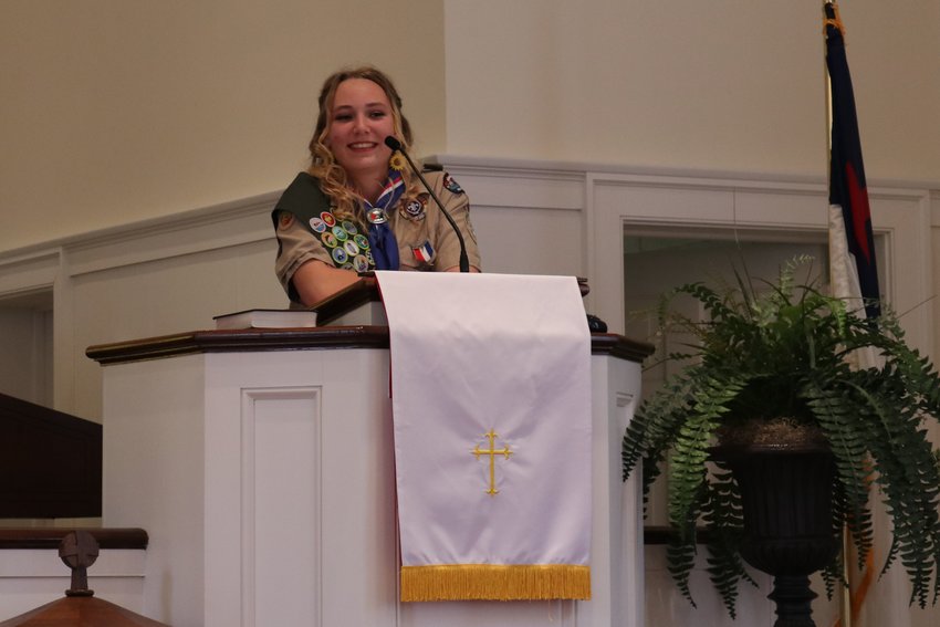 Dorothy Myers thanks those attending her Court of Honor before the Presentation of Mentor Pins.