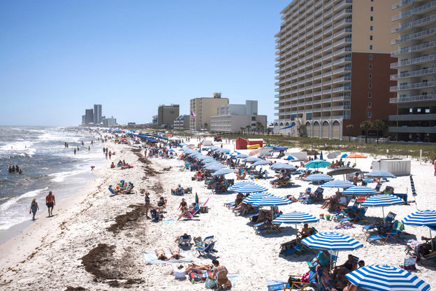 Gulf Shores beach on Saturday during Memorial Day weekend 2022.