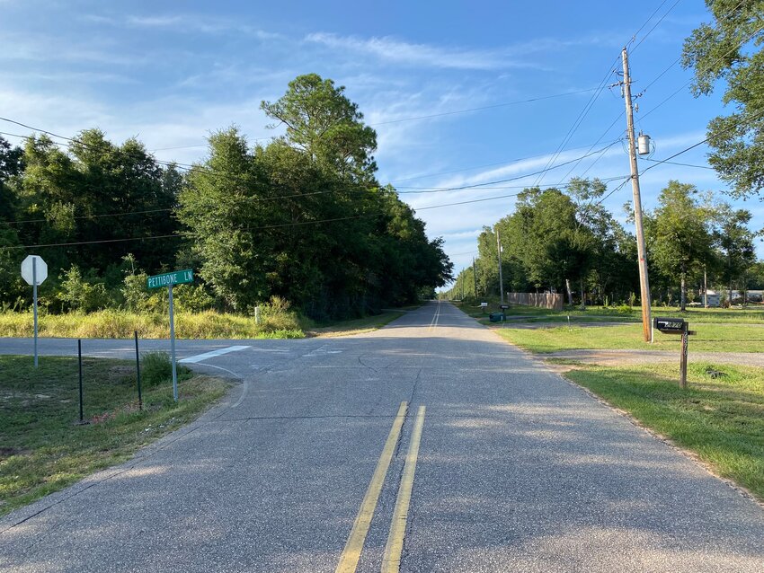 New street lights are planned on streets in the Mills Community following the area&rsquo;s annexation into Foley. Residents voted Aug. 22 to approve an annexation referendum.