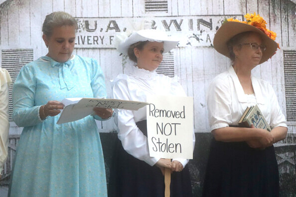 Costumed volunteers rally for Daphne and Bay Minette during Removal Day re-enactment.