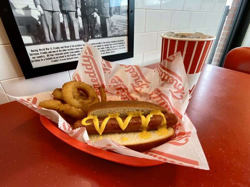 Freddy&rsquo;s Frozen Custard &amp; Steakburgers offers a great Vienna beef hot dog on a toasted English bun.