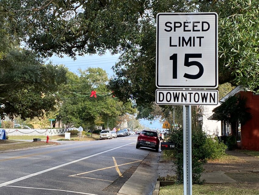 New speed limit signs have been installed around downtown Fairhope. This sign is located on Fairhope Avenue heading in to downtown from the Fairhope Pier Park.