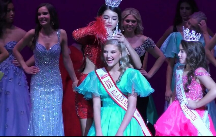 Anna-Claire &quot;AC&quot; McCarter, an 8th grader from Baldwin County, was crowned USA National Miss Alabama Jr. Teen on Jan. 21.
