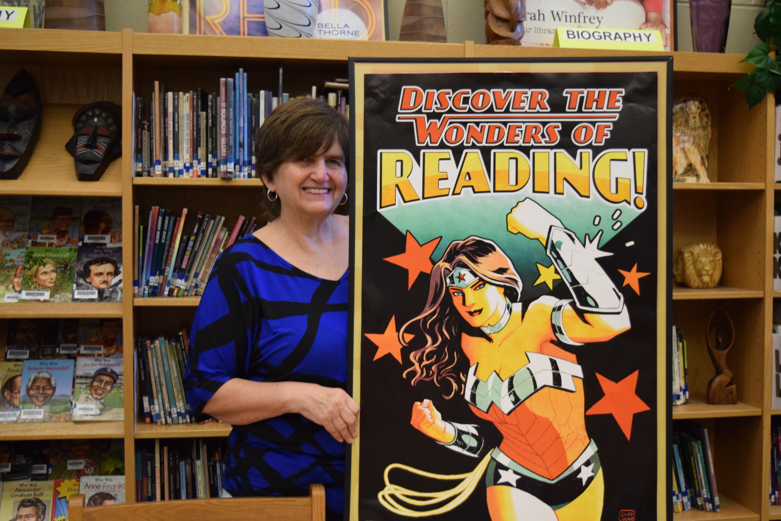 Sue Norman, Foley Middle School Librarian, is one of the 13 winners of Capstone’s “The Power of Librarians” contest. Her winning photo will appear in Capstone’s 2018 calendar.