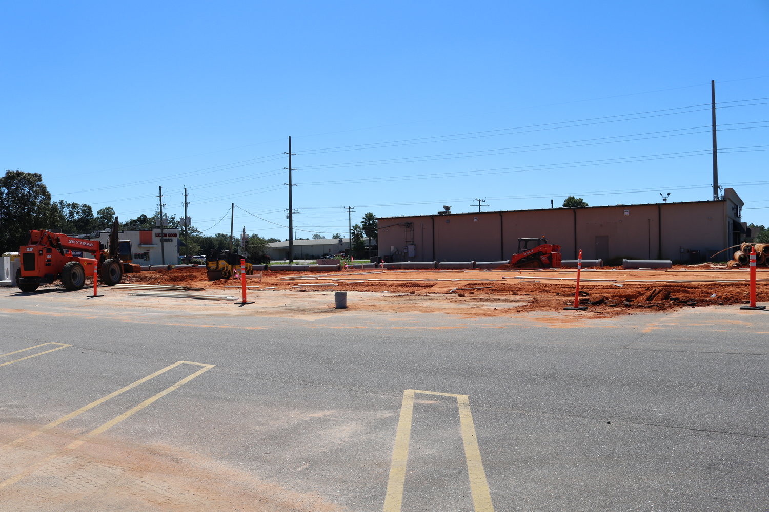 The old Rite Aid building has been demolished to make way for a new, modern Taco Bell.