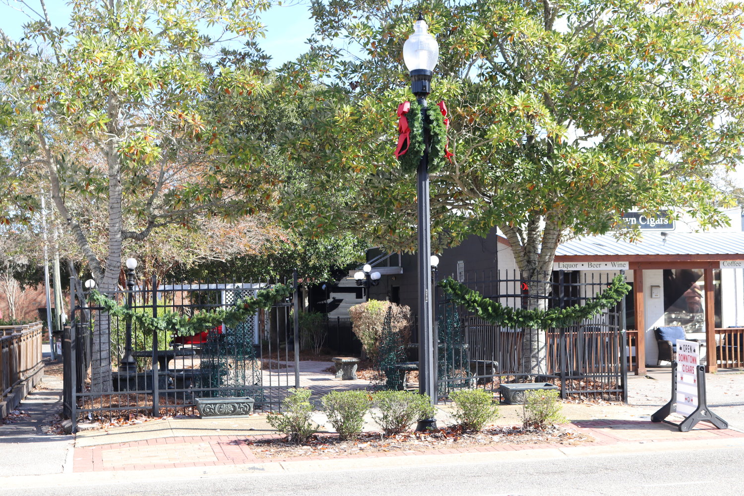 The Daphne Downtown Redevelopment Authority is asking the City Council to lease a city-owned parcel on Main Street downtown to be developed for commercial and residential use. A small park is now located on the site.