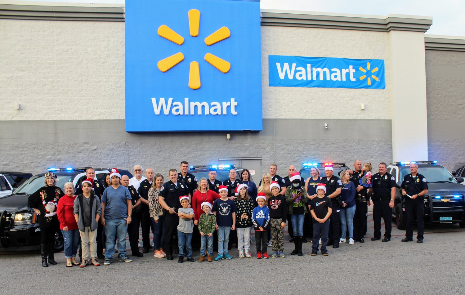 Gulf Shores Shop with a Cop event takes over Walmart - Gulf Coast Media