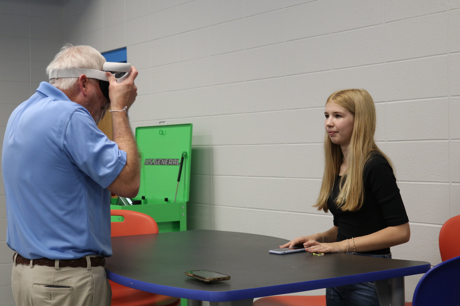 Cookie Grover, Sophia Sobol and Claire Colvin operated the VR station set up within the Dream Lab. The students showed interested attendees how to use the VR equipment and answered questions about the program.