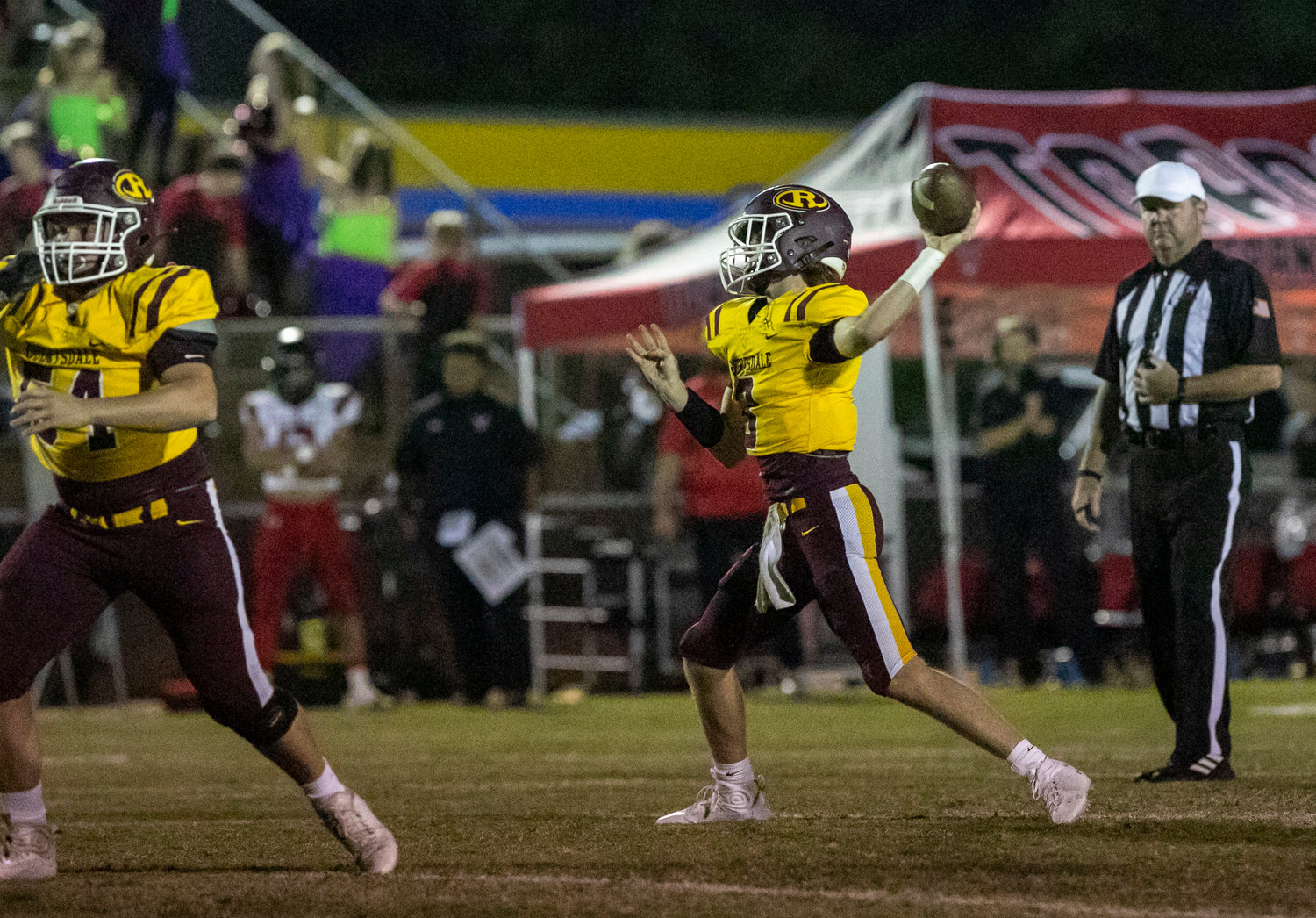 Robertsdale’s Hunter Harvison fires a throw during the Golden Bears’ Class 6A Region 1 contest against the Spanish Fort Toros at J.D. Sellars Stadium Oct. 14. Harvison threw for a pair of touchdowns to help Robertsdale collect 125 points on the season.