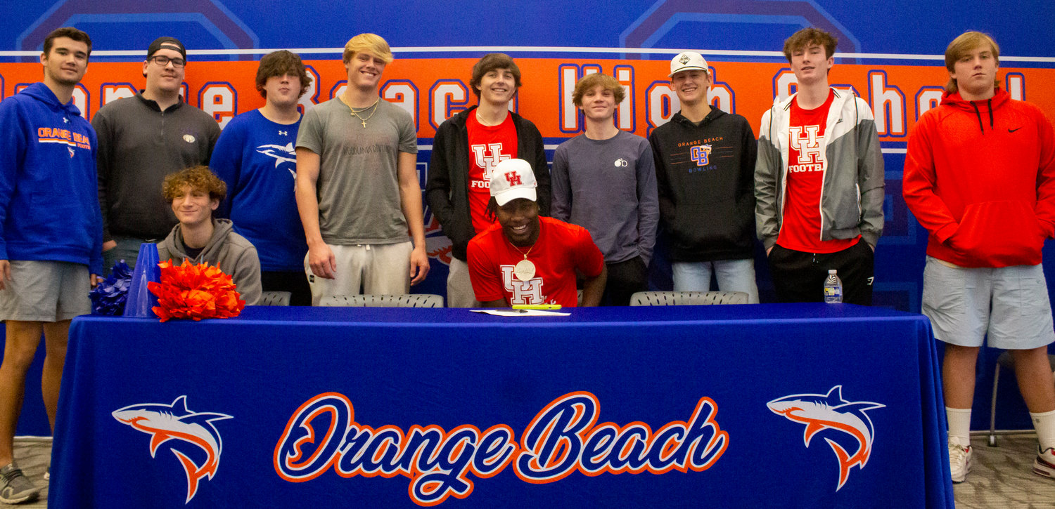 Mako football players joined in celebrating Chris Pearson’s signing with the University of Houston Cougars Wednesday, Dec. 21, at Orange Beach High School as part of National Signing Day. The Makos’ first all-state player now has another first for the program.