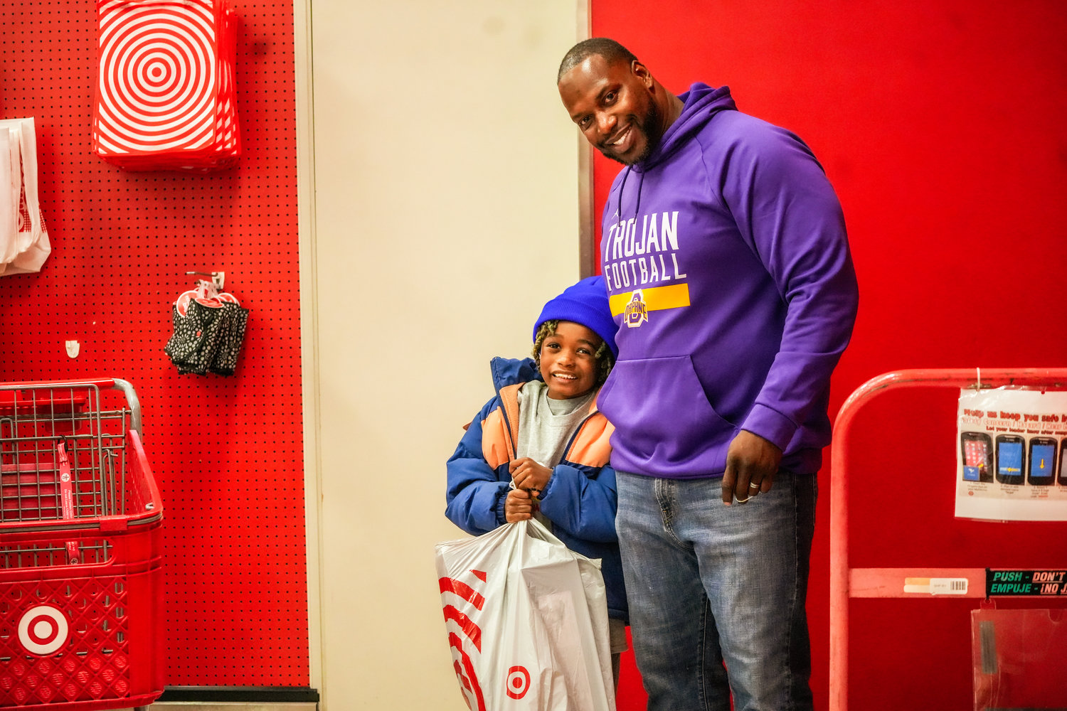 Twenty-five elementary/middle school children from the Daphne community got a free Christmas shopping spree at Target thanks to Kenny King Charities last Friday, Dec. 23.