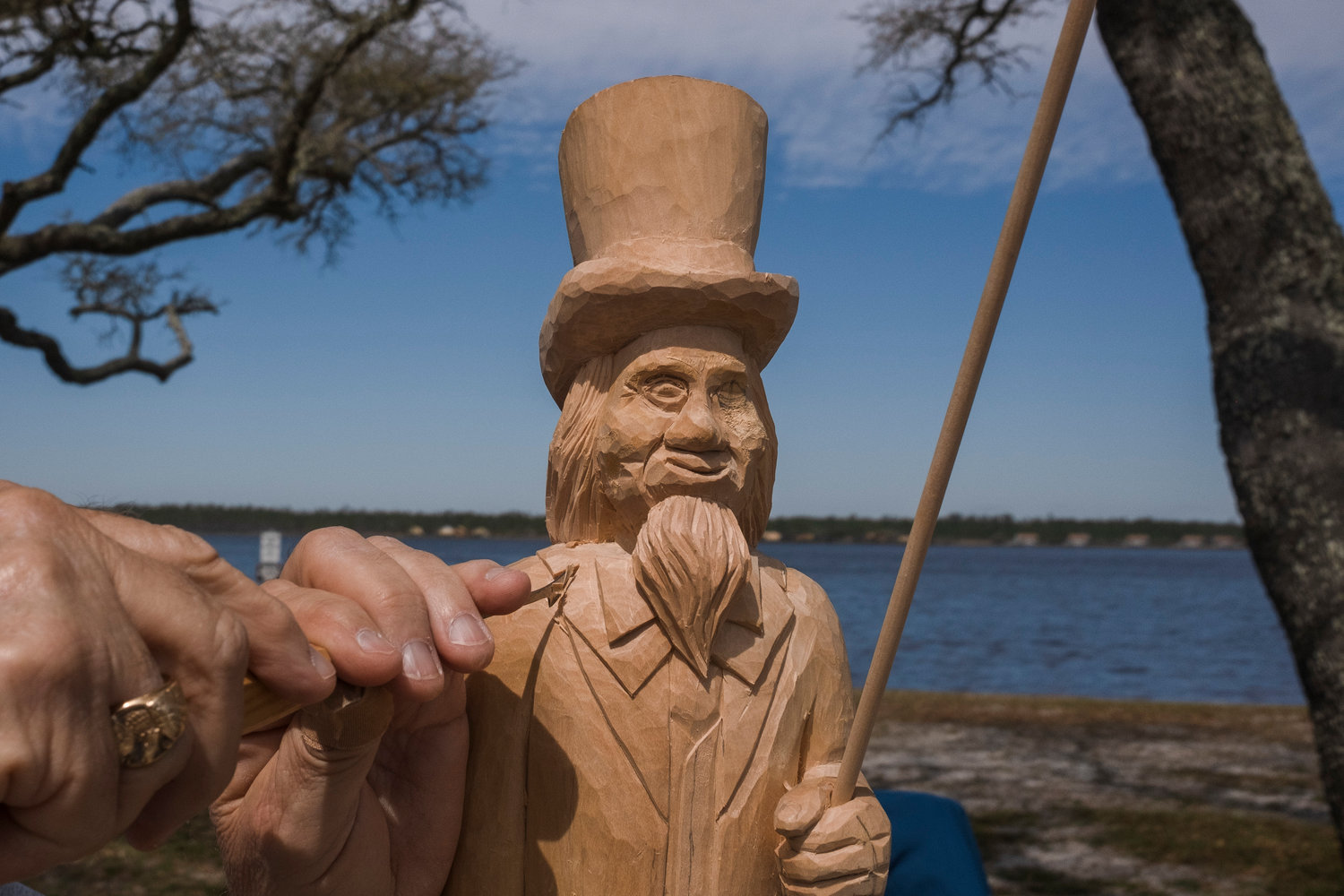 MICAH GREEN / GULF COAST MEDIA

Chip Smith, of Fairhope, works on a wood carving during Ballyhoo Festival at Gulf State Park on Saturday.