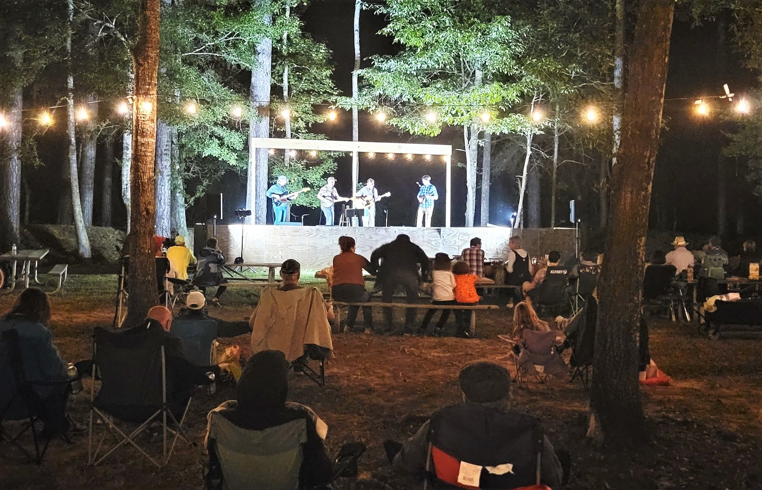 Once a month on a selected Friday throughout the spring, Historic Blakeley State Park hosts an evening of family-friendly live performances.