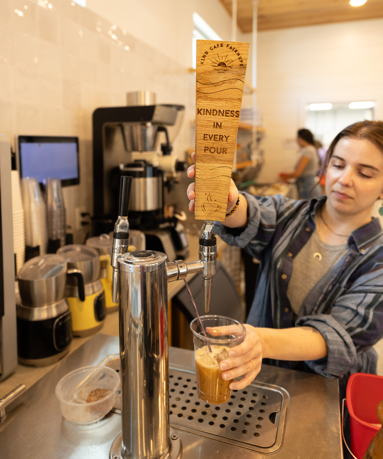 While Kind Café introduces new recipes annually, they aim to retain customer favorites. “This year we brought back the apple cider chai because it did so well last year,” said manager of Kinde Cafe Kristin Wages. “We definitely try for the most part to switch things up, but we usually have one maybe two that we keep every season.”
