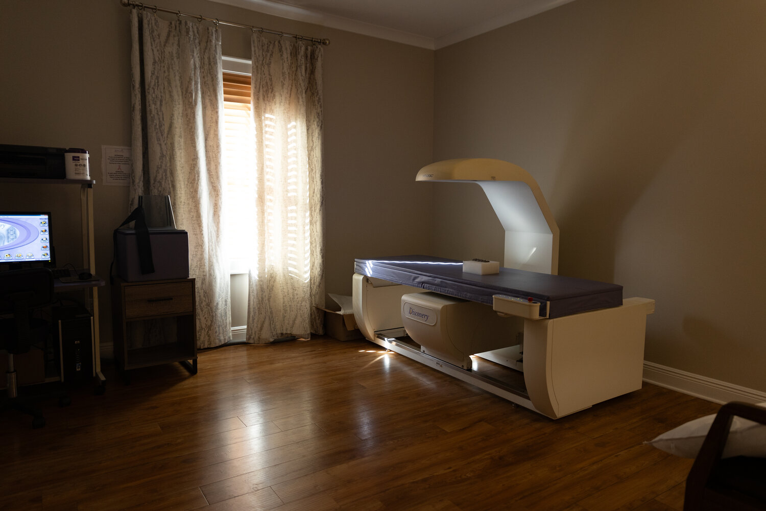 Women’s Imaging Specialists, located in Fairhope and Foley, wants to ensure that their patients have a pleasant and calm experience. Upon entering, Horak explained that each of their facilities have been curated to be warm, calm and inviting.