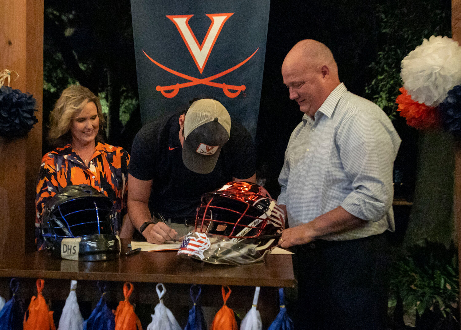 Troy Capstraw became the newest signee for the Virginia Cavalier Lacrosse program during a Wednesday signing ceremony in Daphne. A four-star goalie recruit, Capstraw chose Virginia over other top choices including UNC, Duke and Jacksonville.