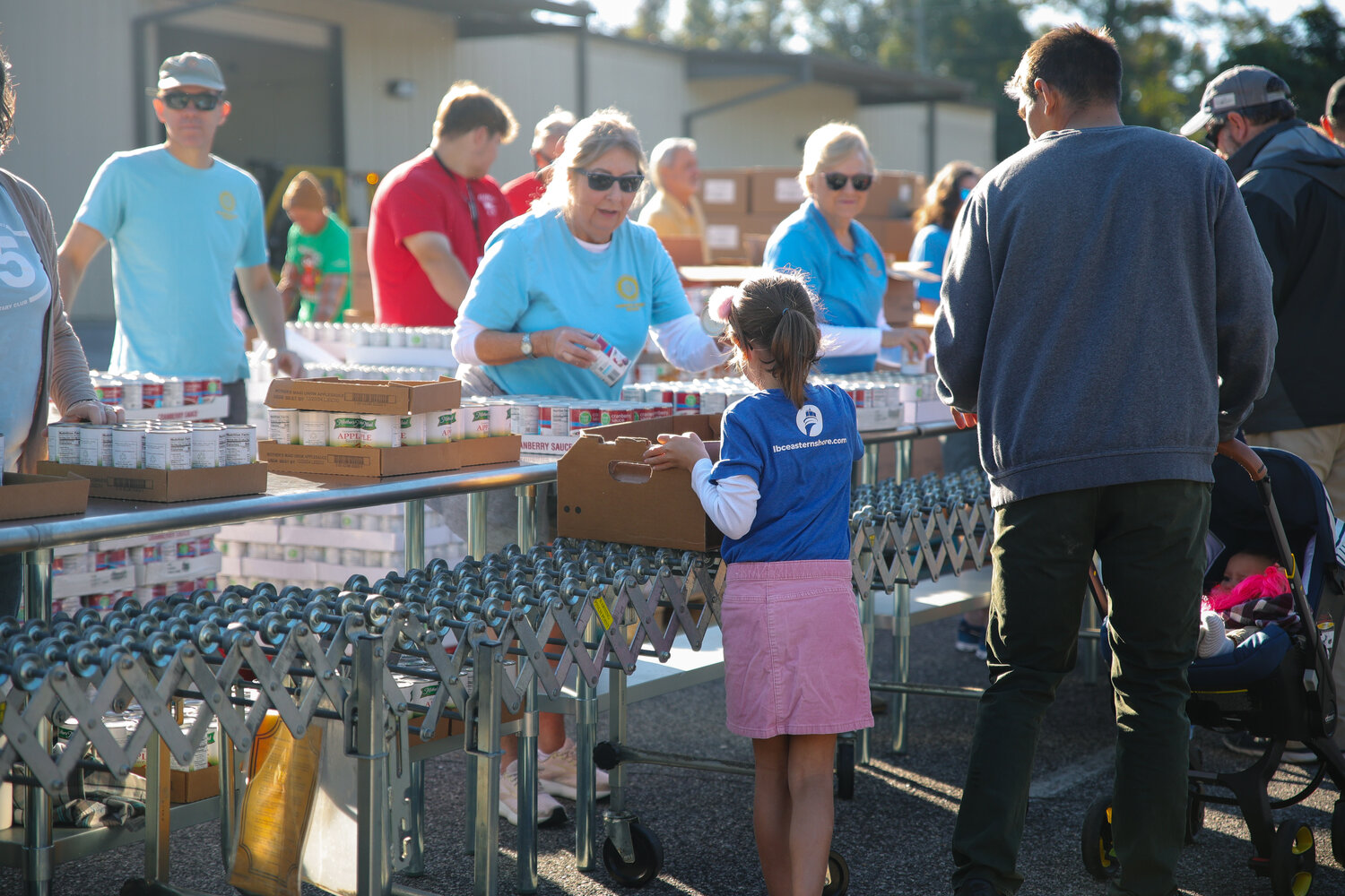 As volunteers formed a line around the Prodisee Pantry parking lot on the morning of Nov. 4, boxes of food such as rice, dressing and more would be loaded into cardboard boxes.