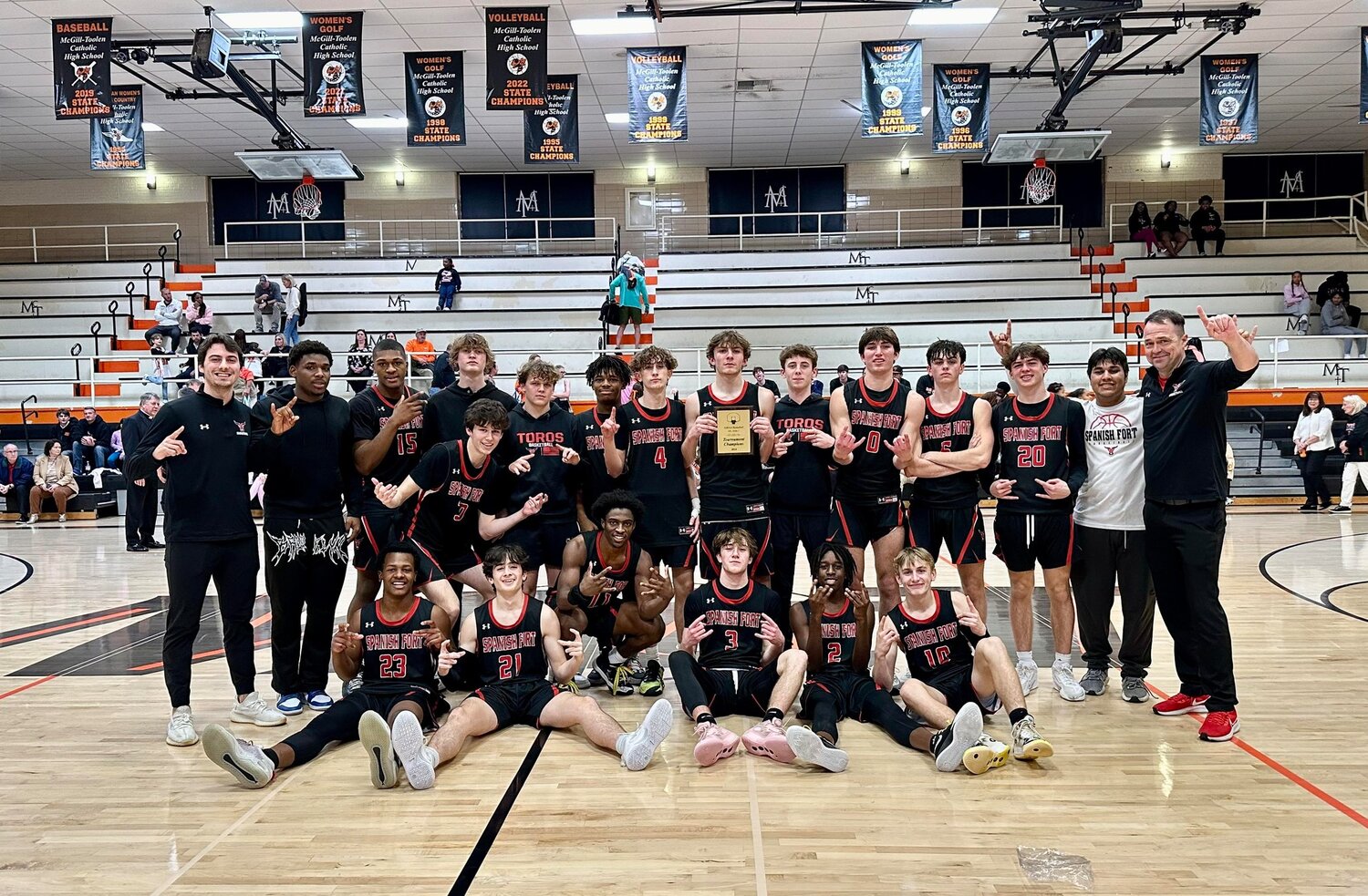 The Spanish Fort Toro boys’ team went on the road and earned the Class 6A Area 2 title with a 68-42 win over the McGill-Toolen Yellow Jackets on Wednesday, Feb. 7. In their first year under head coach Chad Applin, the Toros didn’t skip a beat and enters the sub-regional round as a top seed.
