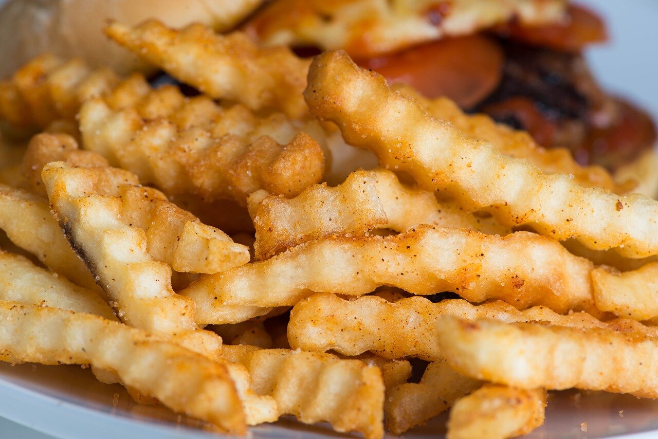 Sizzling and golden, French fries are a beloved treat, but their appeal comes with a caution. Despite their tasty allure, these crispy delights are heavily processed, often soaked in oils and salts that can contribute to health concerns like obesity and heart disease. Balancing indulgence with moderation is key to enjoying them responsibly.