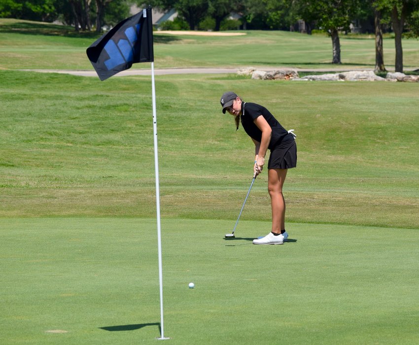 Vandegrift sophomore Sydney Givens won the individual title at the state golf tournament Tuesday at Legacy Hill Golf Club in Georgetown.