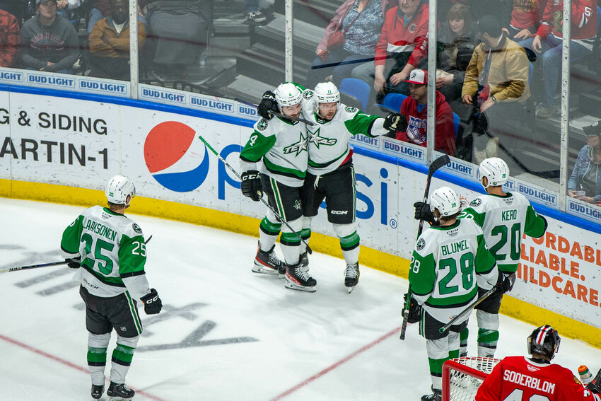 The top-seeded Texas Stars will look to close out the best-of-five series against the Rockford IceHogs in Game 3 Wednesday a 7 p.m. at the HEB Center.
