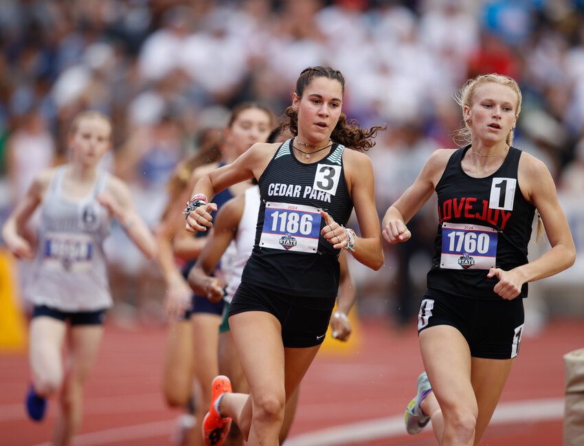 Cedar Park's Isabel Conde De Frankenberg (1186) beat out last year's gold-medal winner, Lucas Lovejoy's Kailey Littlefield, in the Class 5A girls 800-meter run last Friday at the UIL State Track and Field Meet, winning her first gold in the event and completing a career sweep of gold medals in the three distance events at the state track meet plus the state cross country meet.