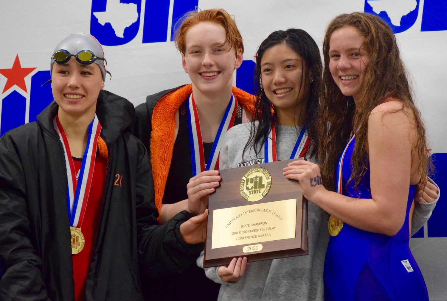 Westwood embraces team mentality at UIL State Swimming & Diving ...