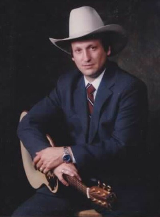 Greg Stevens as a member of The Wichita Linemen.