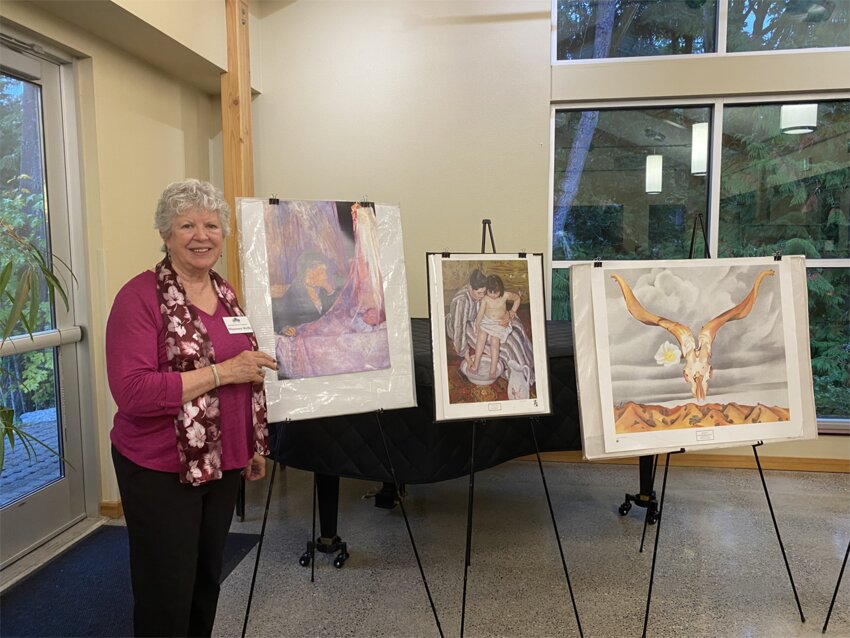 Maureen Wells offers over 237 themed exhibits. Shown above: Female Artists.