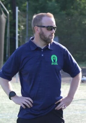 Chris Wells is named as new Oly Town FC Sporting Director.