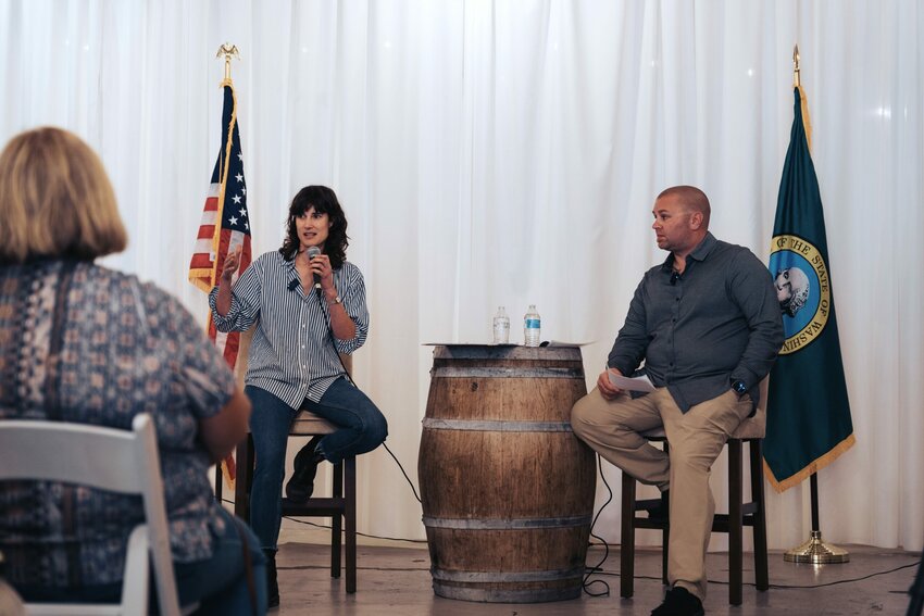 Rep, Marie Gluesenkamp Perez holding a town hall.