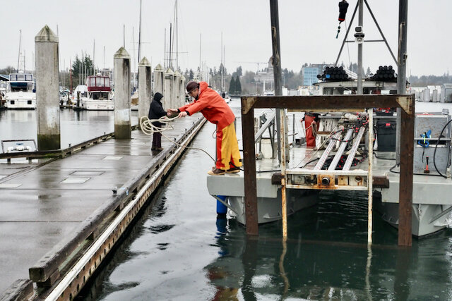 Public gets up close view of sediment sampling in West Bay | The JOLT ...