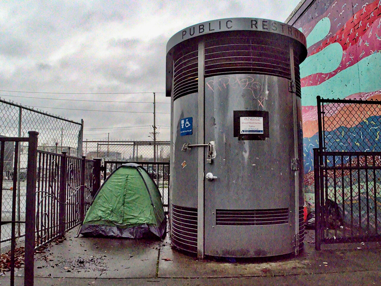 The tale of the toilet - The JOLT News Organization, a 501(c)(3) Nonprofit