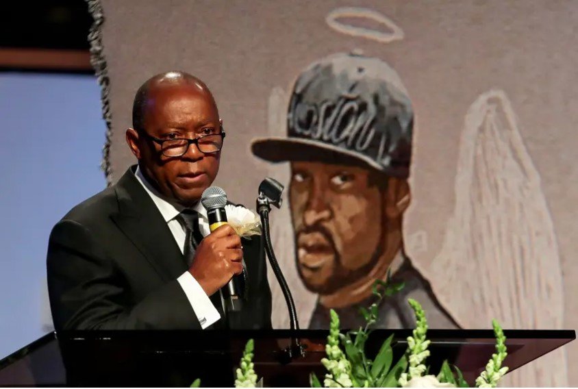 Houston Mayor Sylvester Turner speaks during the funeral for George Floyd at the Fountain of Praise church in Houston on Tuesday, June 9, 2020