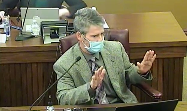 Fort Bend County Auditor Ed Sturdivant discusses the availability of funding for CARES Act grants to help businesses in Fort Bend County adversely impacted by the COVID-19 pandemic during the Fort Bend County Commissioners Court meeting held Dec. 8.