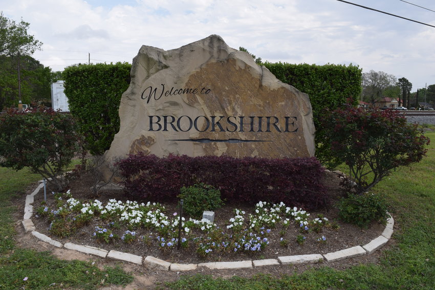 Brookshire is a rapidly-growing city with a population that is expected to increase dramatically over the next few years due to increased industry and multiple subdivisions coming nearby.