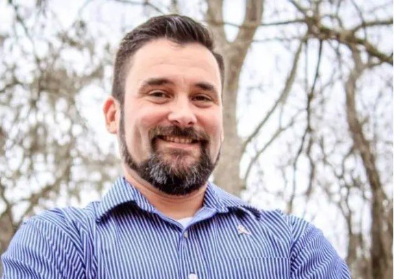 Congressional candidate Matt Berg is running in Texas&rsquo; 22nd District. Berg said he was discharged from the military in 2009 after getting into a fight at a bar. He claims he has learned from the errors of his past.