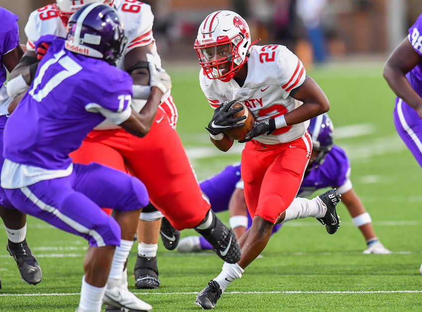 Katy, Tx. Nov 5, 2021: Katy's Seth Davis #23 rushes for a TD during a conference game between Katy and Morton Ranch at Legacy in Katy. (Photo by Mark Goodman / Katy Times)