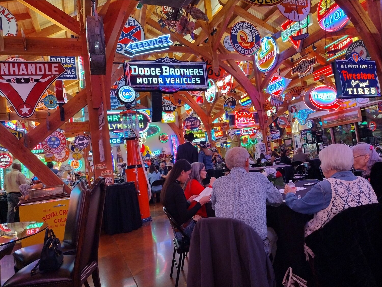 RISD supporters don ‘denim and diamonds’ for education foundation fundraiser - Katy Times