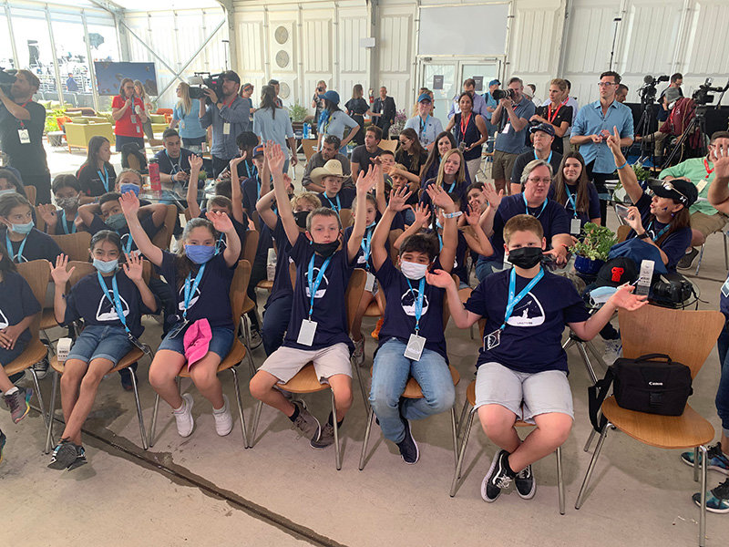 Monte Vista Elementary School third graders and their teachers, Mari Cadena and Brenda Sorensen, had the opportunity to be present at Spaceport America as Virgin Galactic flight Unity22 took the company’s founder Sir Richard Branson to space.