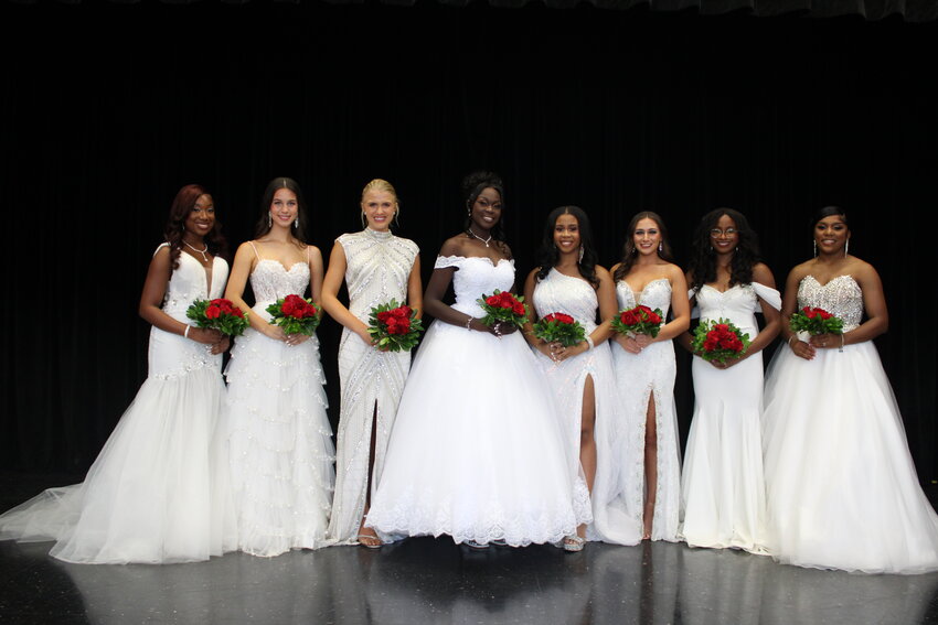 Senior maids Morgan Grant, Bria Black, Miriam Hoerman, Shaniya Smith, Kasi Culver, Manze Ball, Bria Robinson and Naje Smith