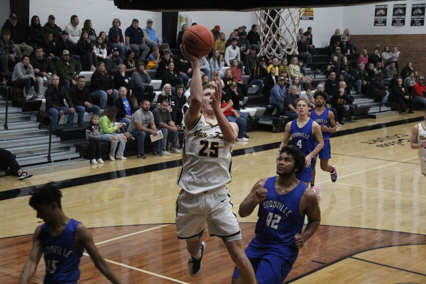 Van-Far sophomore Pacey Reading goes for a layup in an earlier game against Boonville.