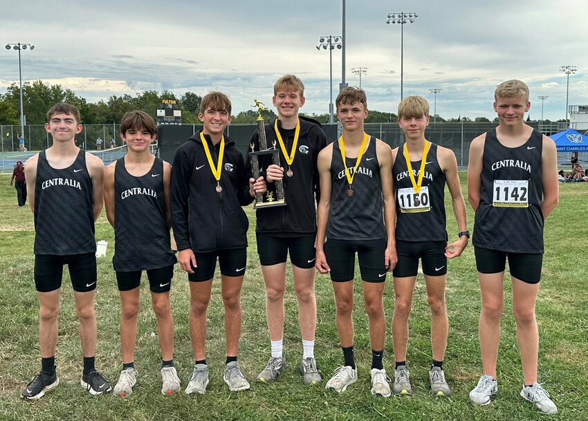 The Centralia boys cross country team finished first in the Fulton Invitational on Saturday.