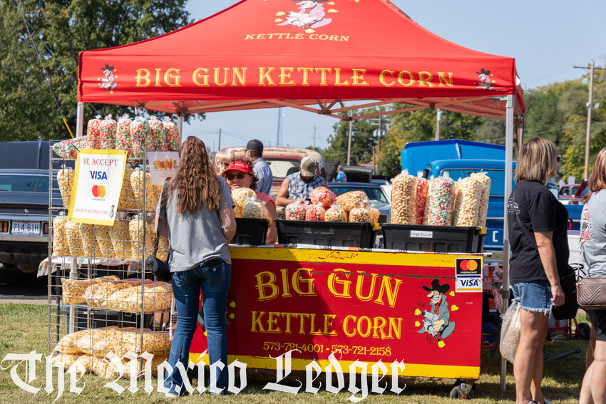 Big Gun Kettle Corn donated all profits made from 1 p.m. to 2 p.m. to St. Josephs.