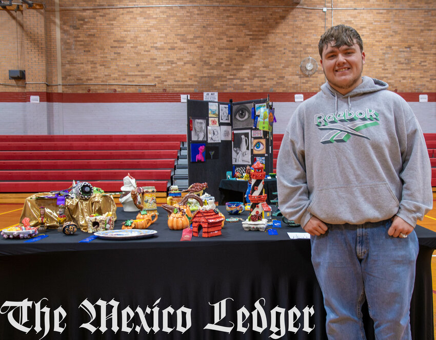 Drake Holloway thanks his mother for his love of art. She would host weekly art nights with the family where he initially found his love for clay.