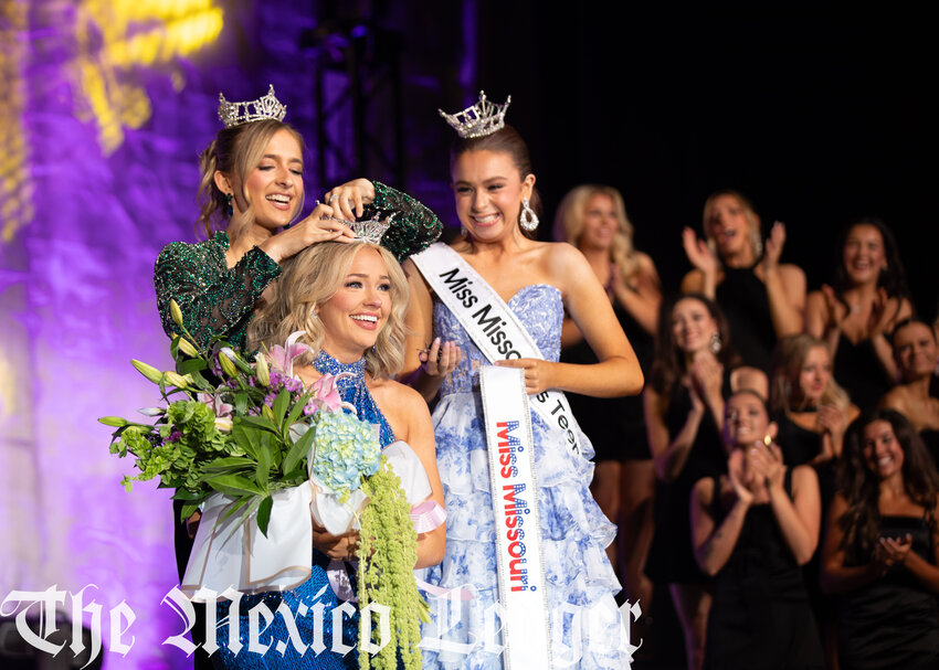 Miss Missouri Tabitha Crain claims Miss Missouri title