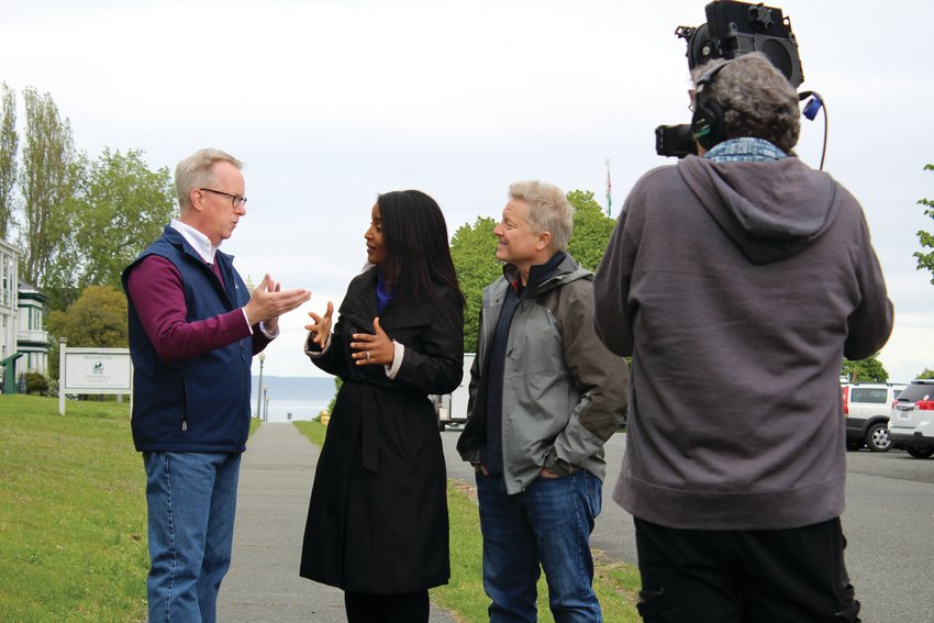 Reporters Angela Poe Russell and Jim Dever of KING 5&rsquo;s &ldquo;Evening&rdquo; show interview Robert Birman, executive director of Centrum.